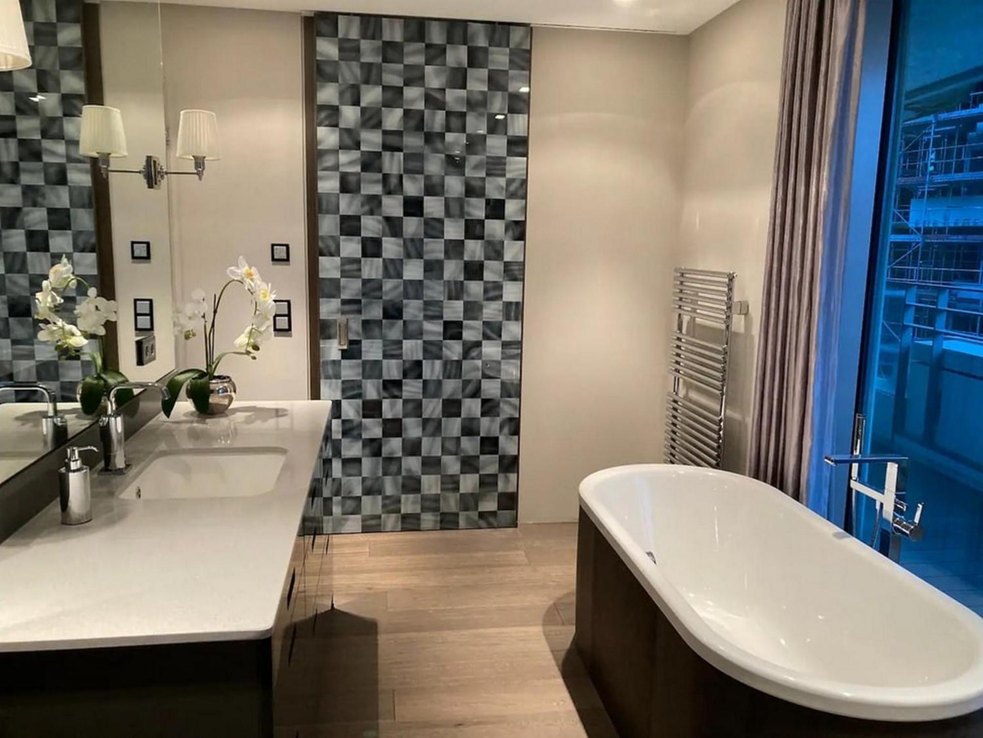 Apartment Am Kaiserkai Im Schonsten Teil Der Hafencity *