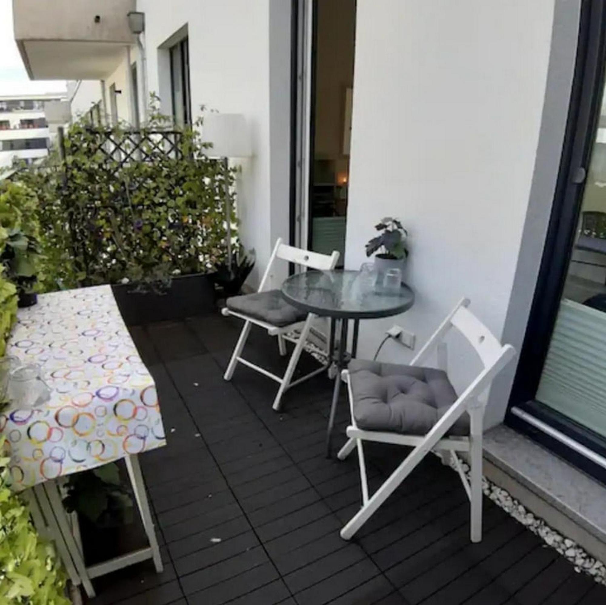 Apartment Grosse 2 Balkone Zentrum Bootsanleger Hamburg