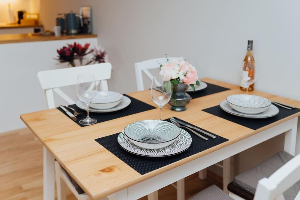 Gemuetliches 2 Zi App Fuer 4 P In Hamburg-zentrum Apartment *