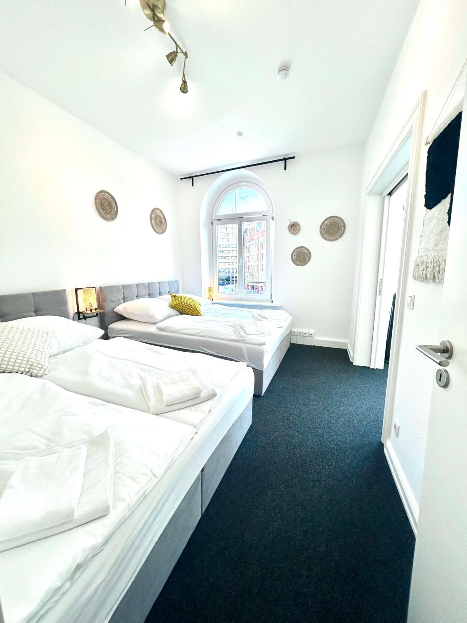 For Up To 10 Guests Hamburg