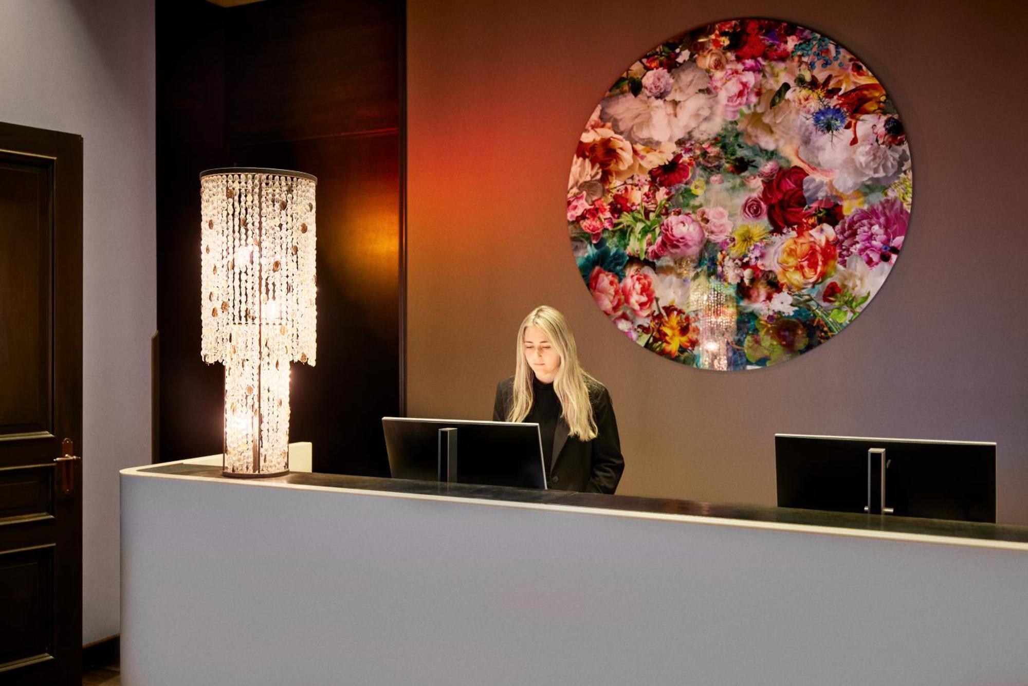 The George Hotel 4*