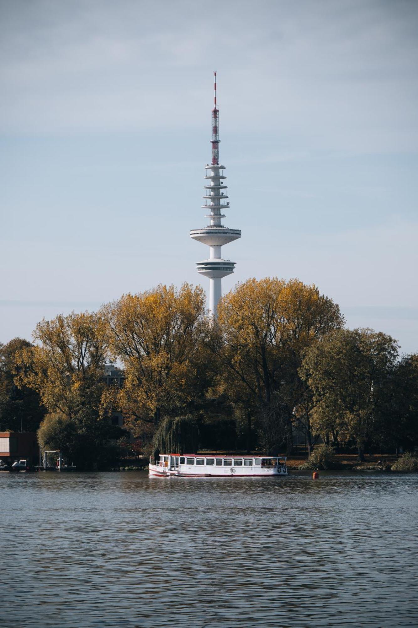 Modern, Ruhig, Gemuetlich: 2 In Bester Lage Nahe Alster + Stadtpark