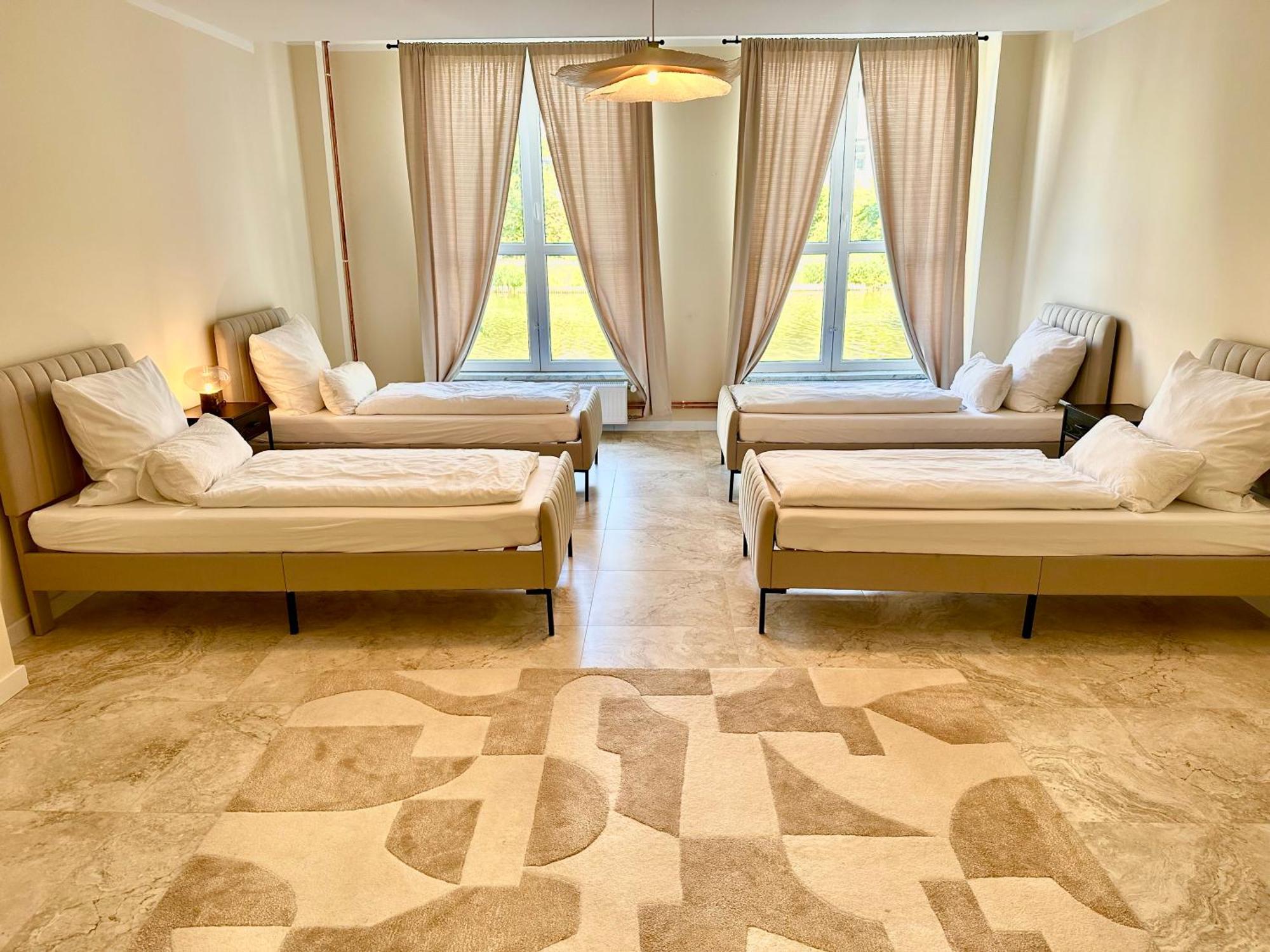 Sanierte 5 Luxus Standard Auf 350qm * Hamburg-Harburg
