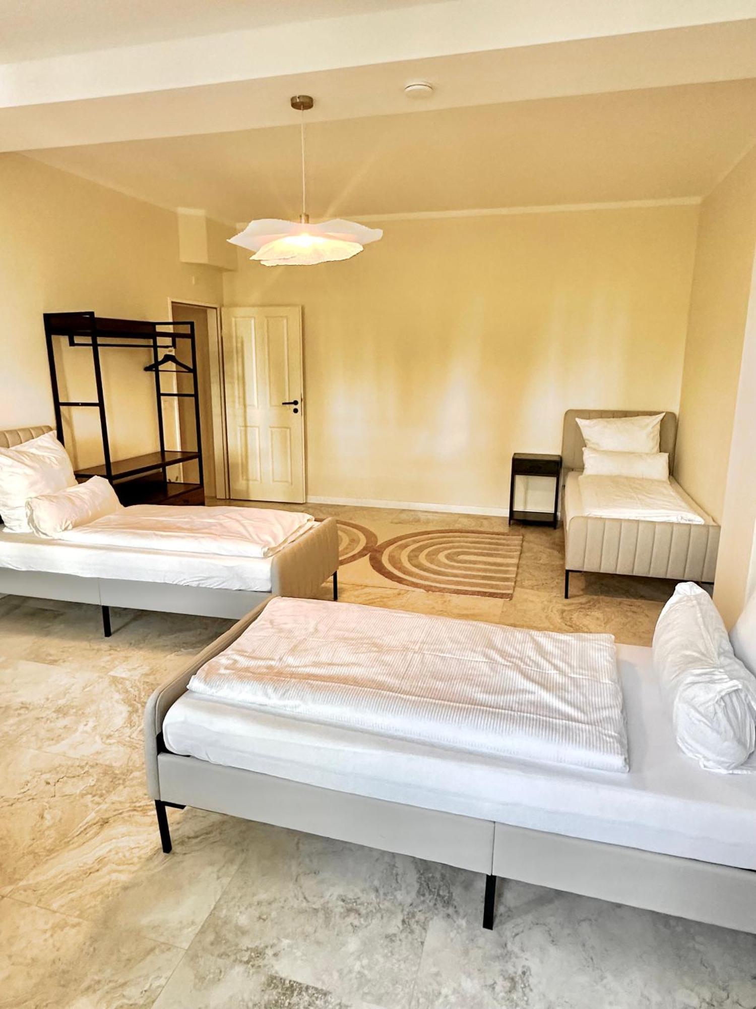 Sanierte 5 Luxus Standard Auf 350qm Appartement