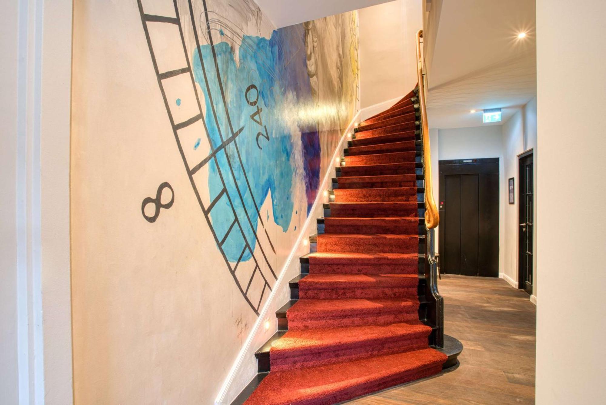 Boutique 53 & 56 City, Trademark Collection By Wyndham Hotel 3*