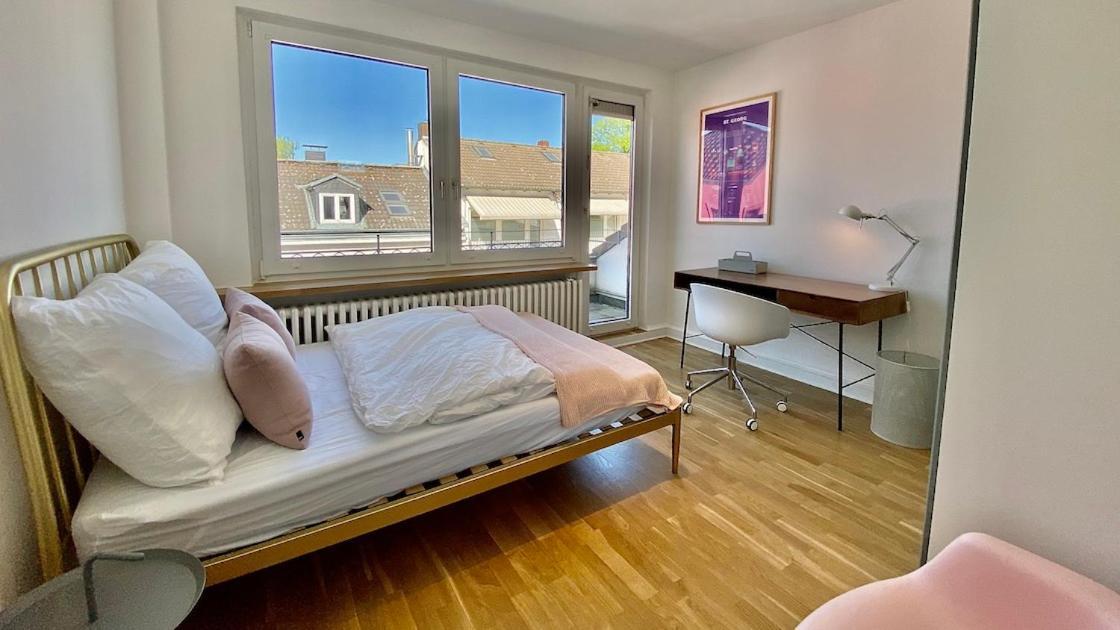 Stacey Downtown Aparthotel