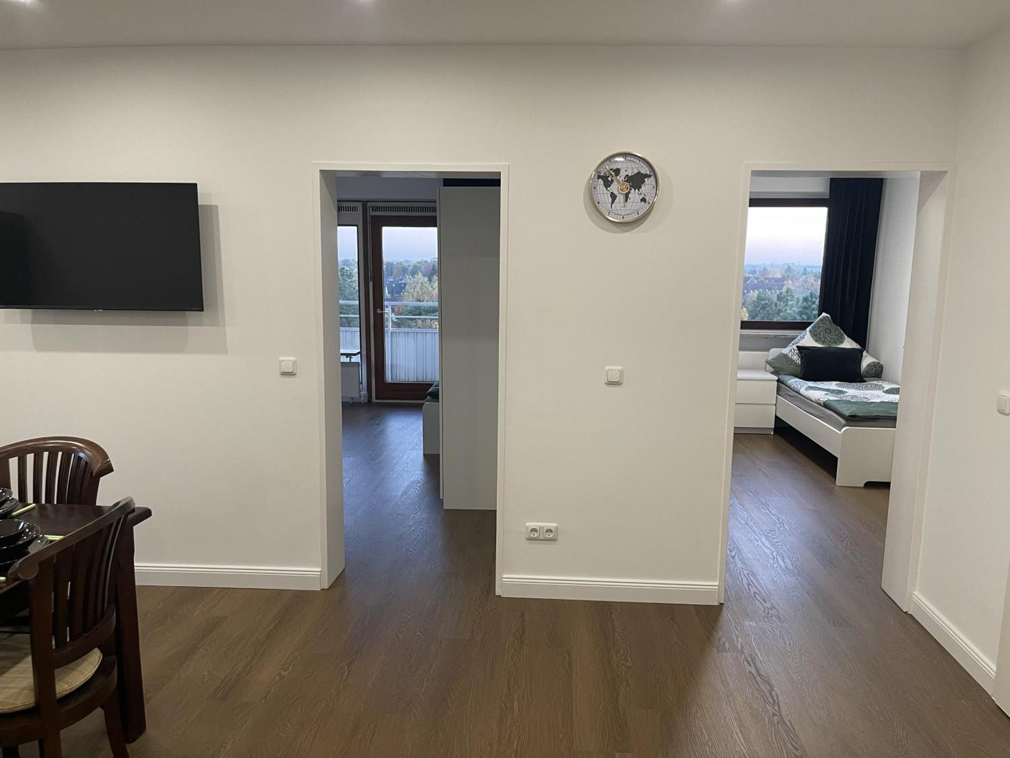 Kernsaniert Und Modern!! 4-zimmer-wohnung In Hamburg-berne * Hamburg