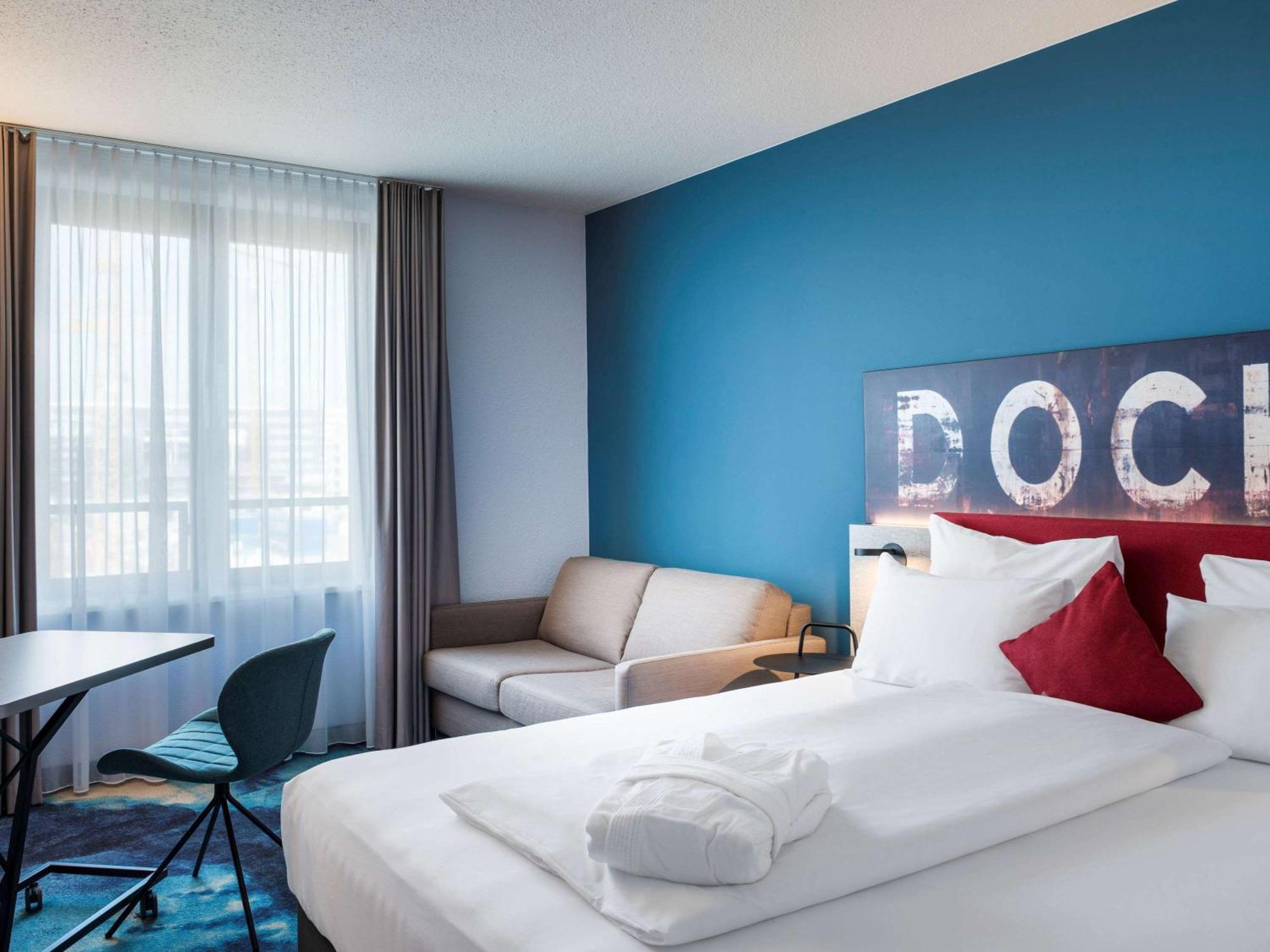 Mercure Hotel 4*