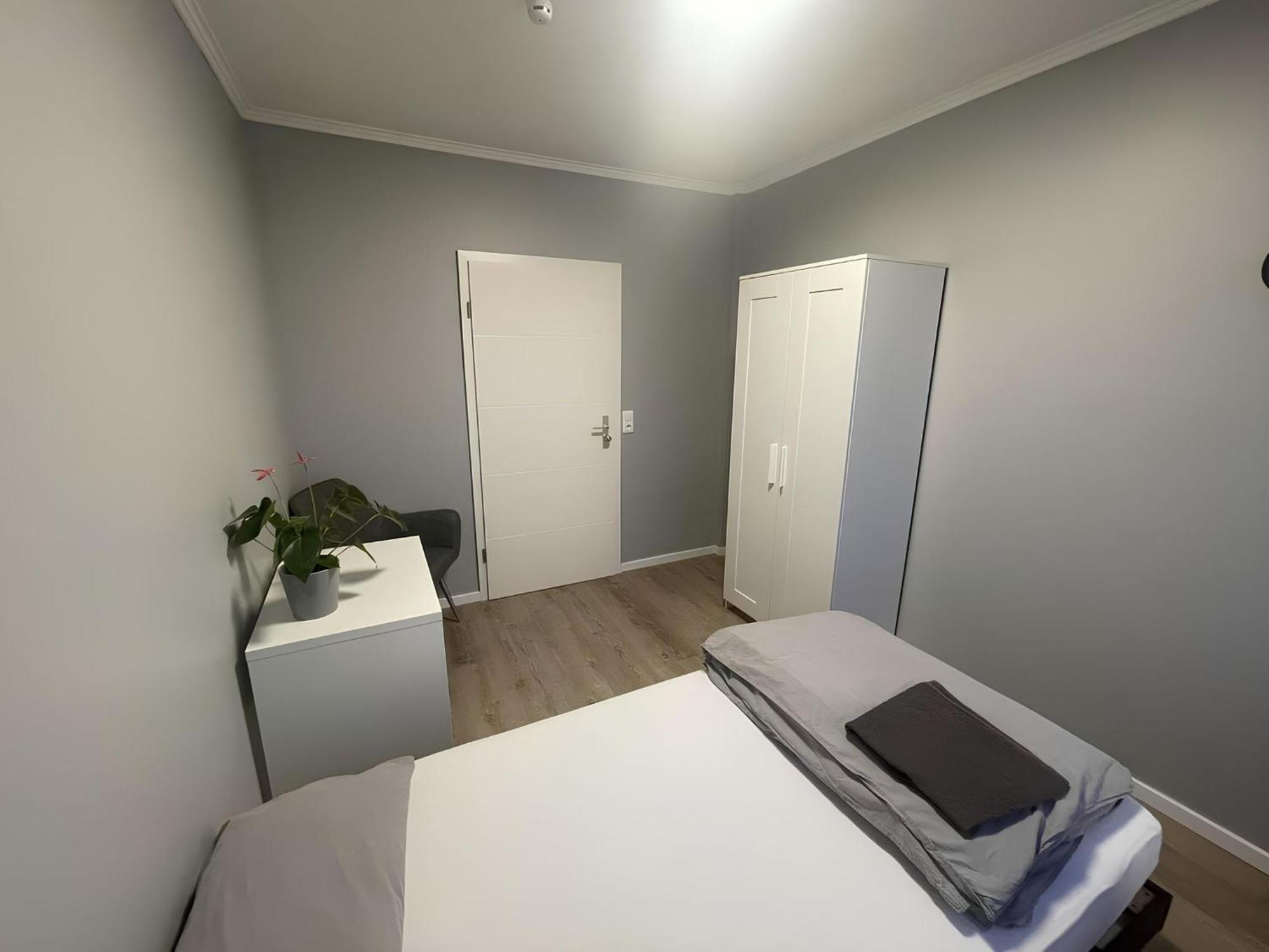 Simple Sleep Albergue *