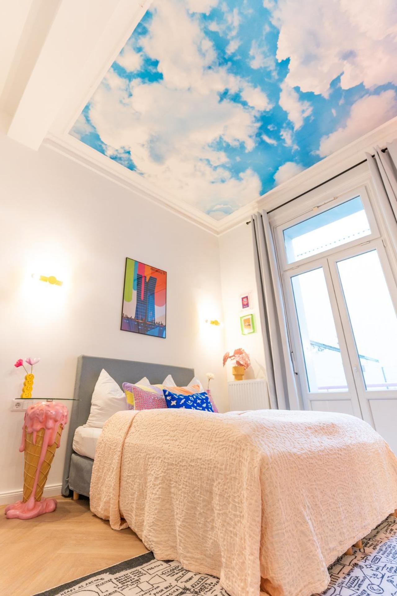 Retropop Design , Designerzimmer Fuer Je 2 Personen, Lage, Wifi Hamburg