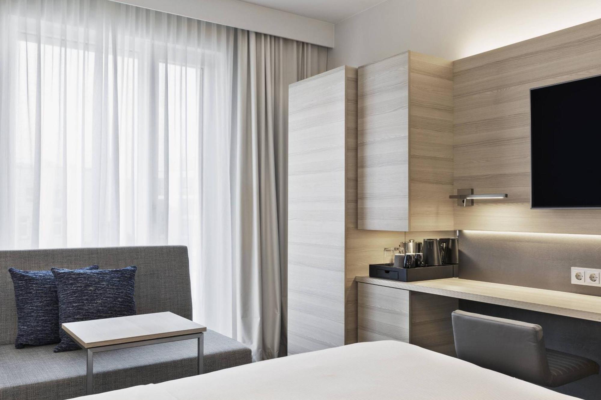 Courtyard By Marriott