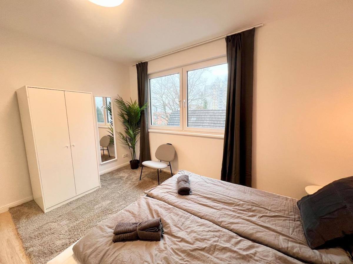 Bright, Spacious New In *