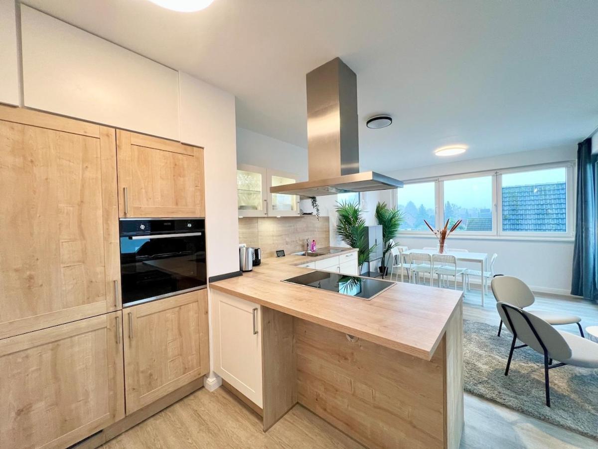 Bright, Spacious New In *
