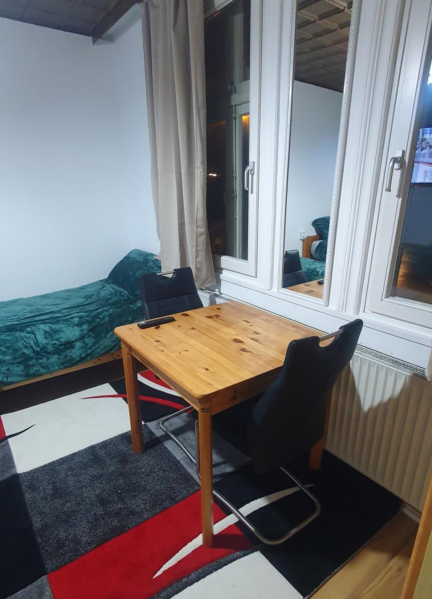 Larisa's Nr 12 Mit Parkplatz Apartment Hamburg