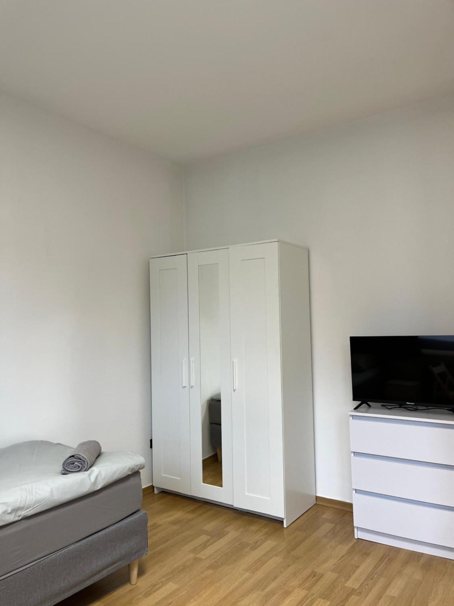 Hostel @home Zimmervermietung