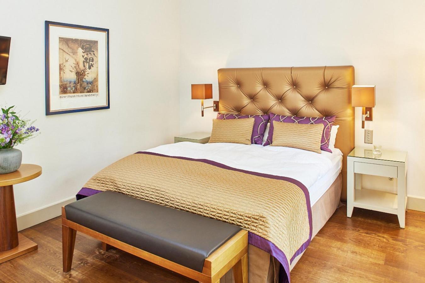 Hotel Das Elbcottage - Remise am Süllberg - Boarding House *