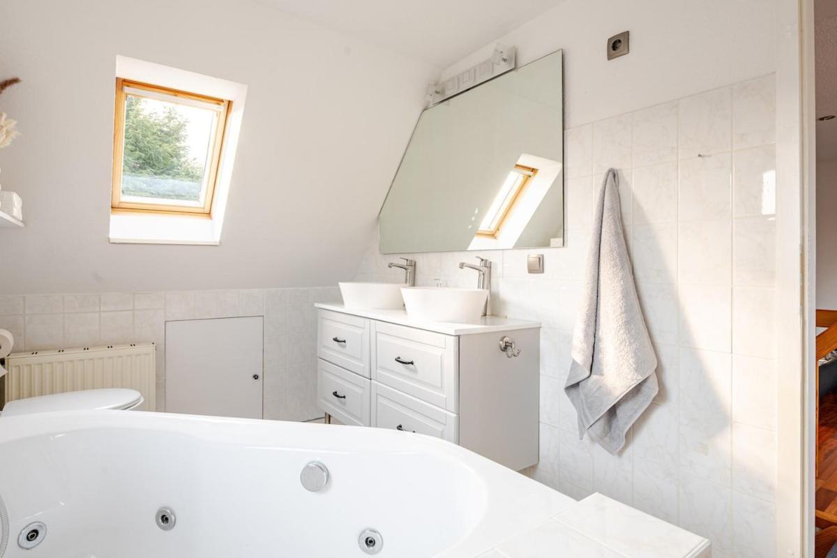 Familien Oase Mit Jacuzzi Und Garten Apartamento Hamburgo