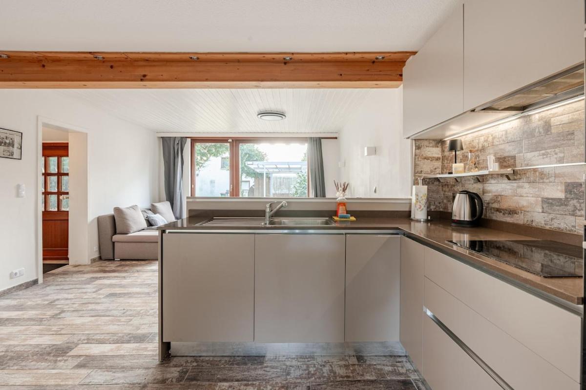 Apartamento Familien Oase Mit Jacuzzi Und Garten Hamburgo