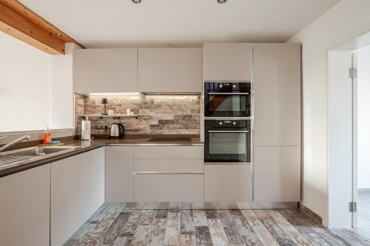 Apartment Familien Oase Mit Jacuzzi Und Garten Hamburg