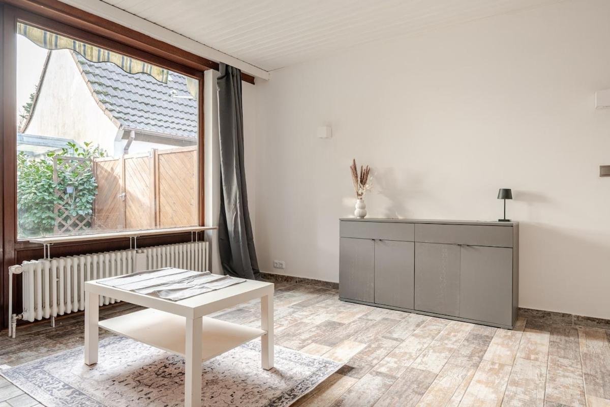 Familien Oase Mit Jacuzzi Und Garten