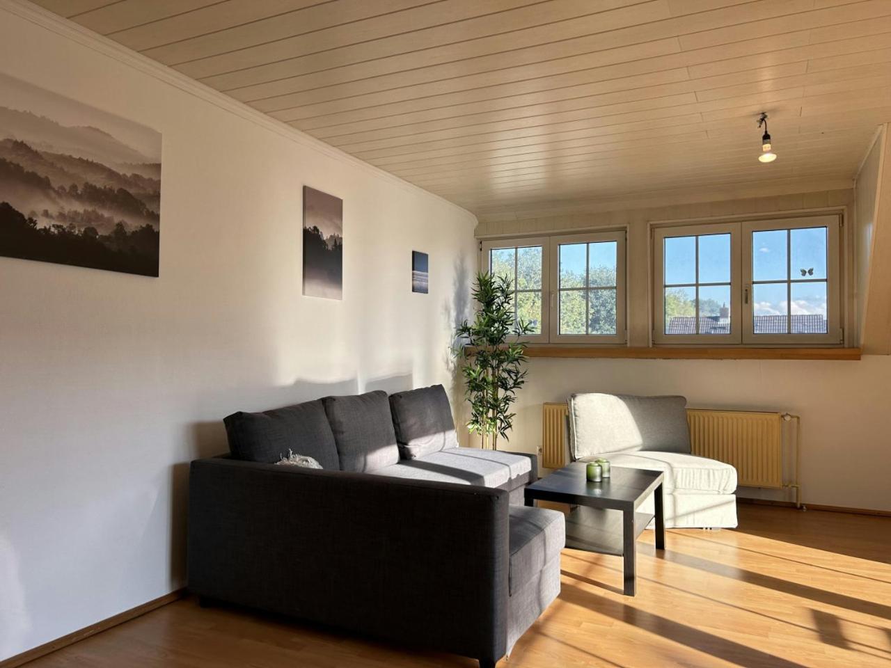 Spacious For 10 *