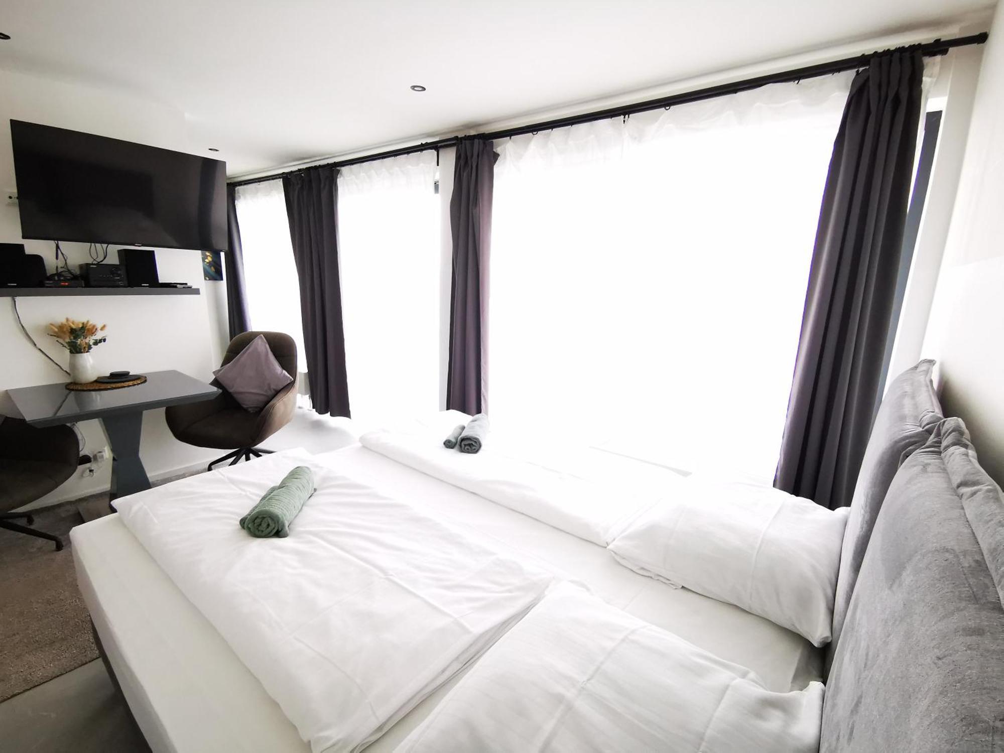 Hh 06 By Rockchair - Superhost Status - Modernes Mit Sonnigem Balkon & Premium Boxspringbetten In Winterhude - Geheimtipp Apartment