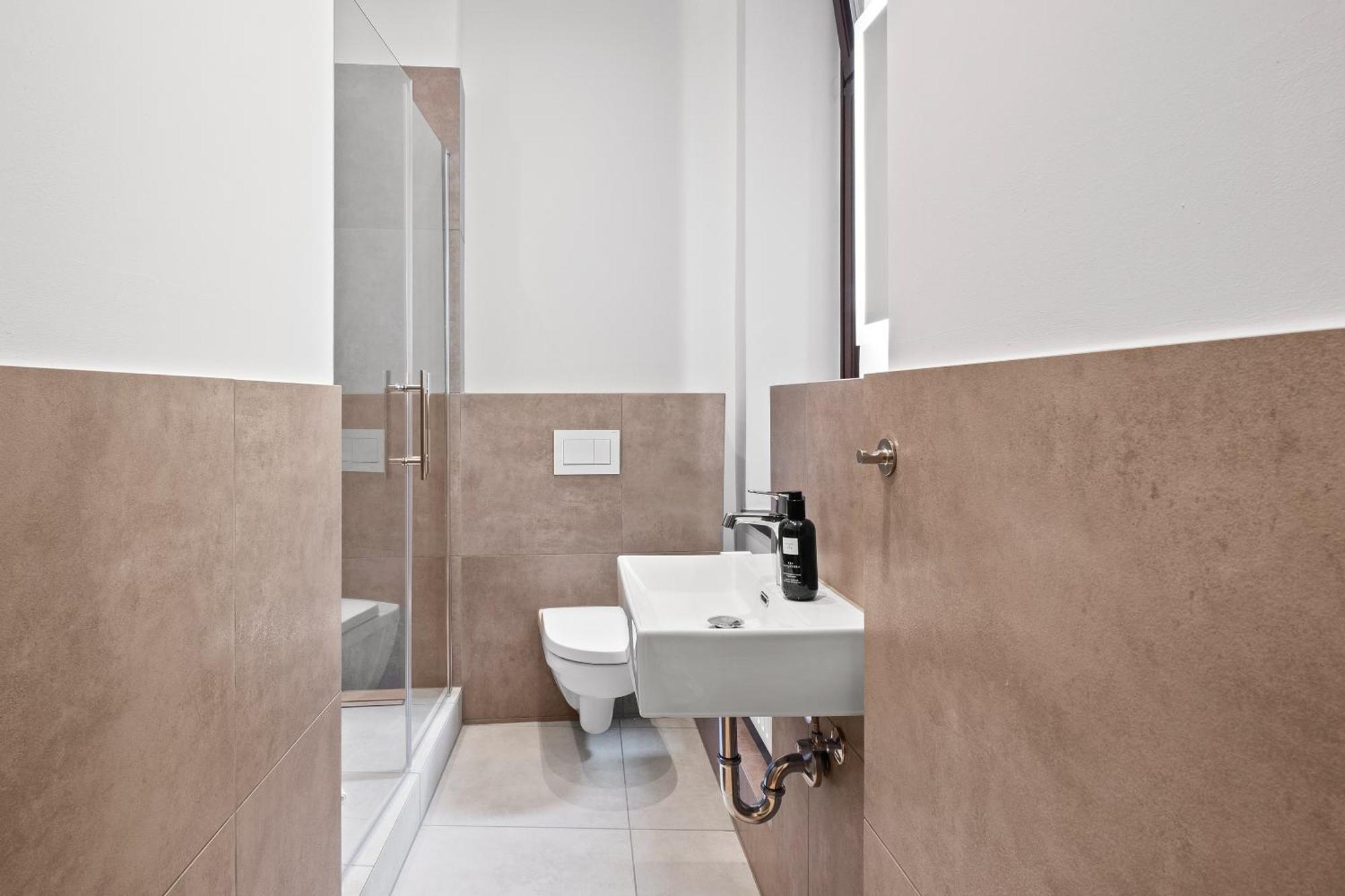 Jungfernstieg Family & Business Apartment *