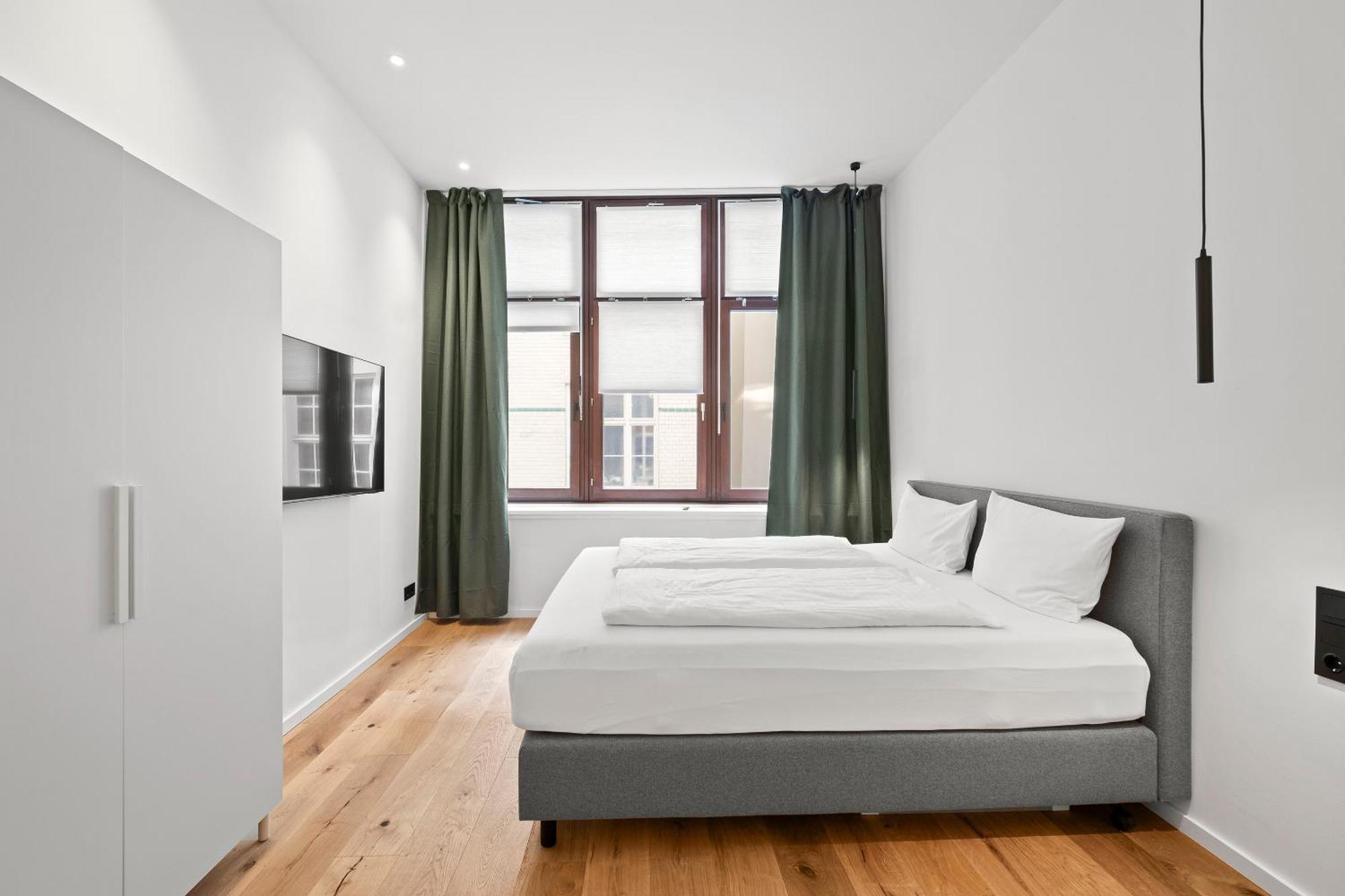 Jungfernstieg Family & Business Hamburg