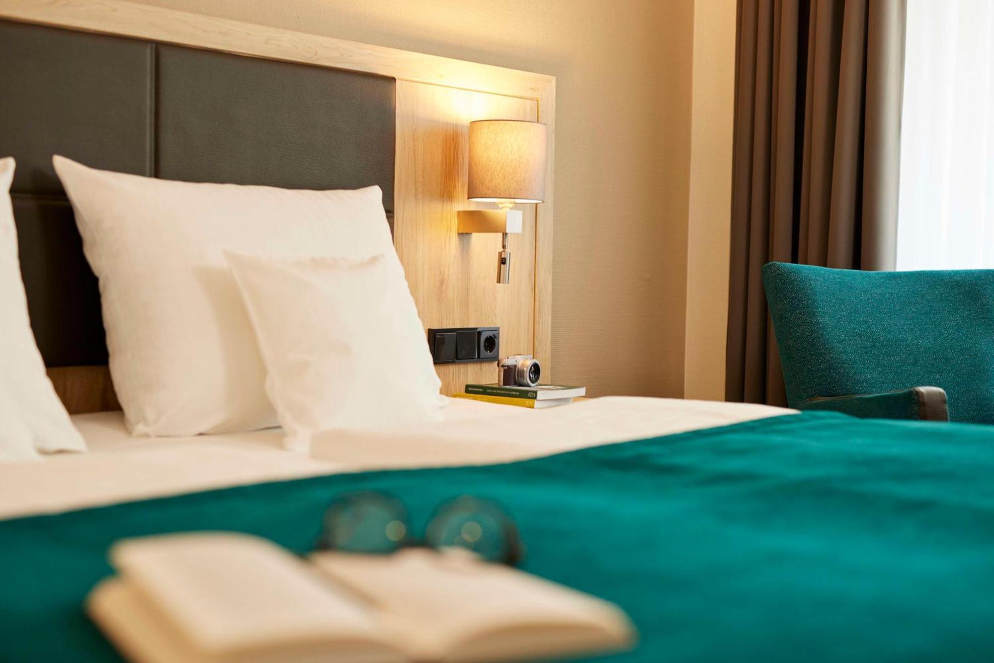 Hotel Western Premier Alsterkrug 4*