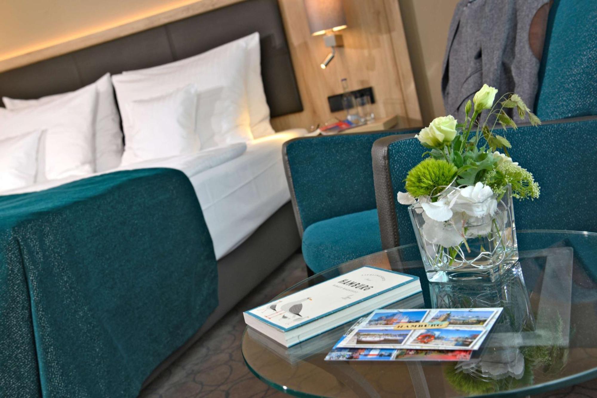 Hotel Western Premier Alsterkrug 4*