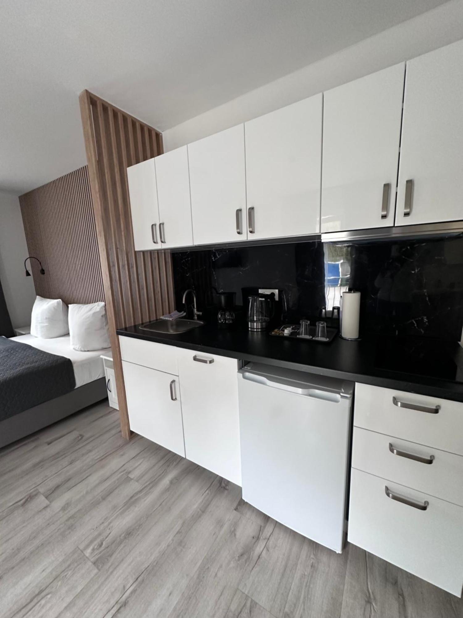 Lagom - An Der Barclays Arena Hamburg