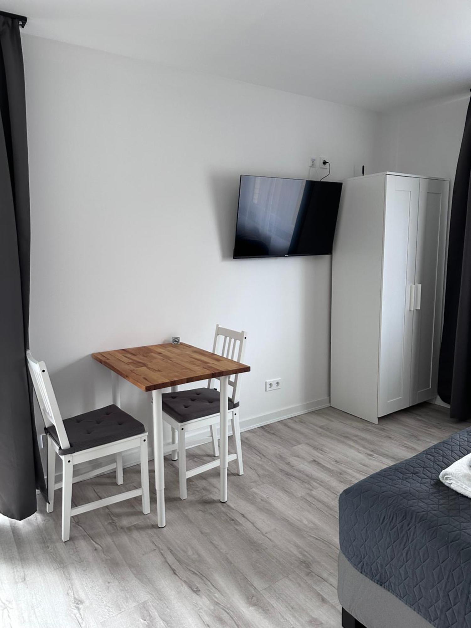 Lagom - An Der Barclays Arena