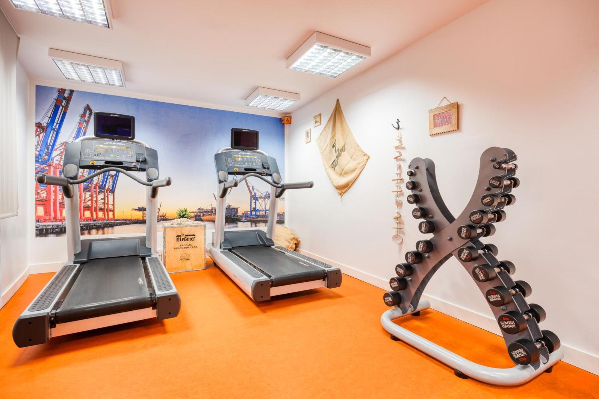 Citadines Michel Aparthotel 4*