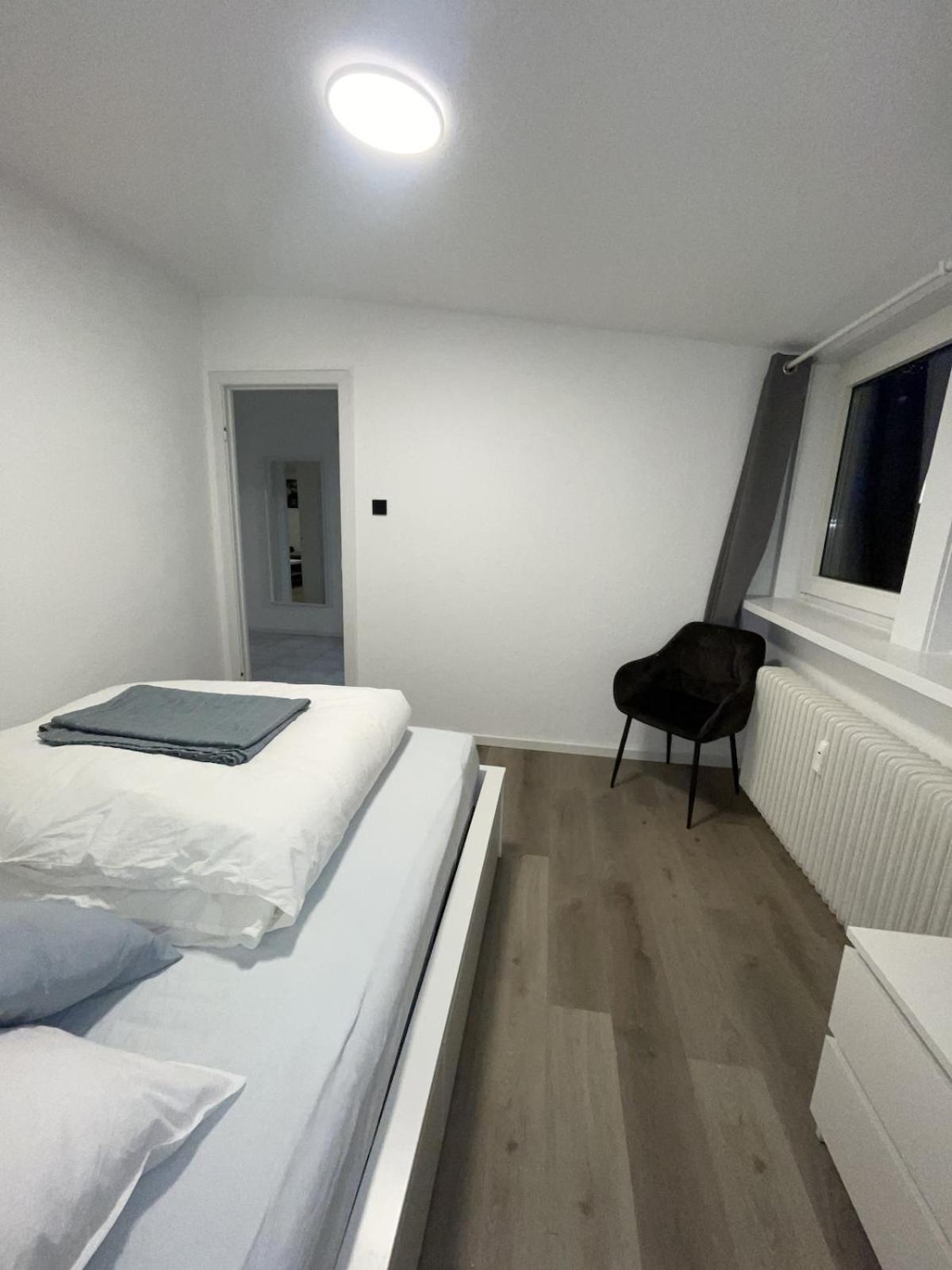 Modern Comfort In 3 * Hamburg