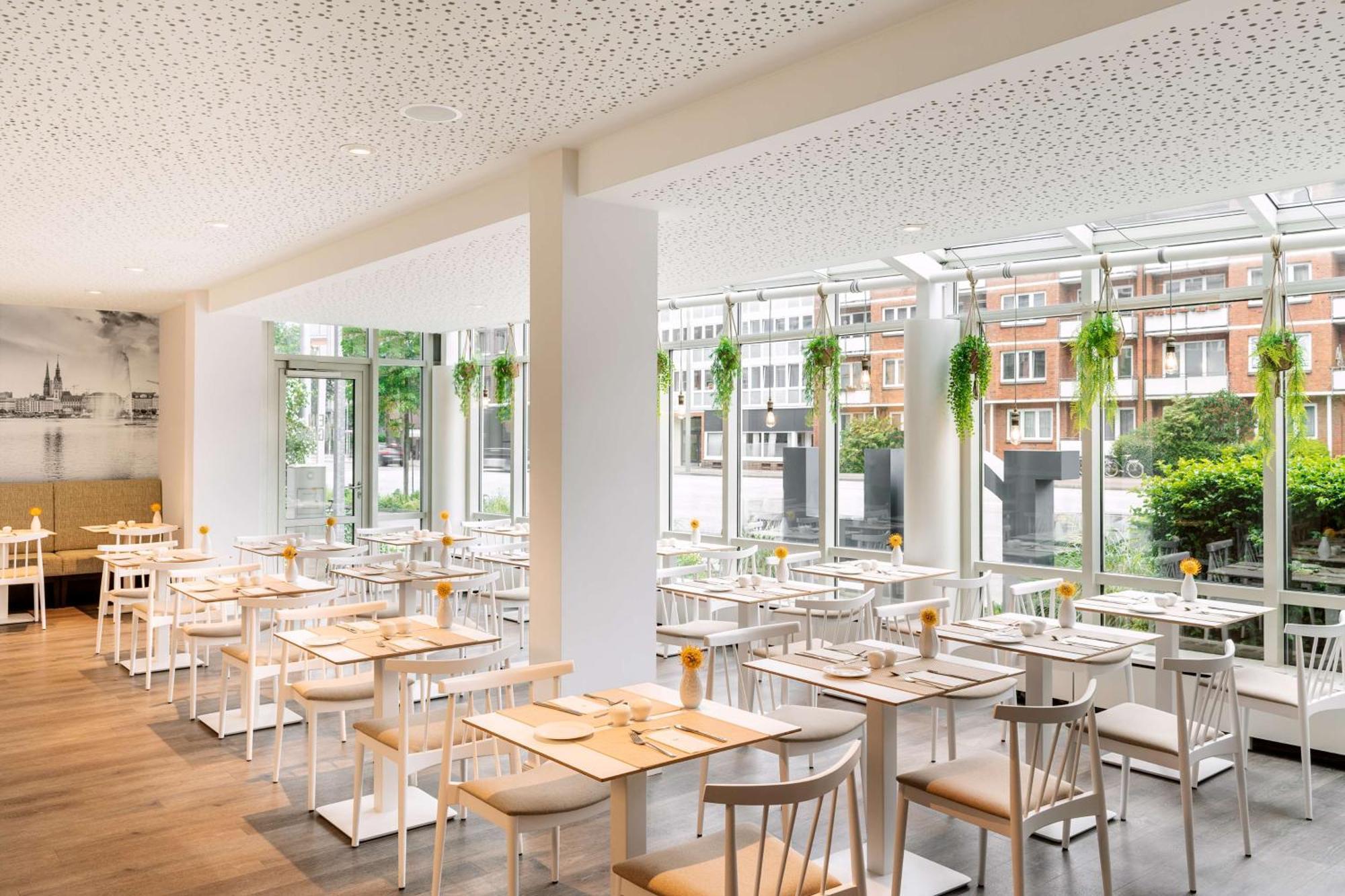 Nh Mitte Hotel