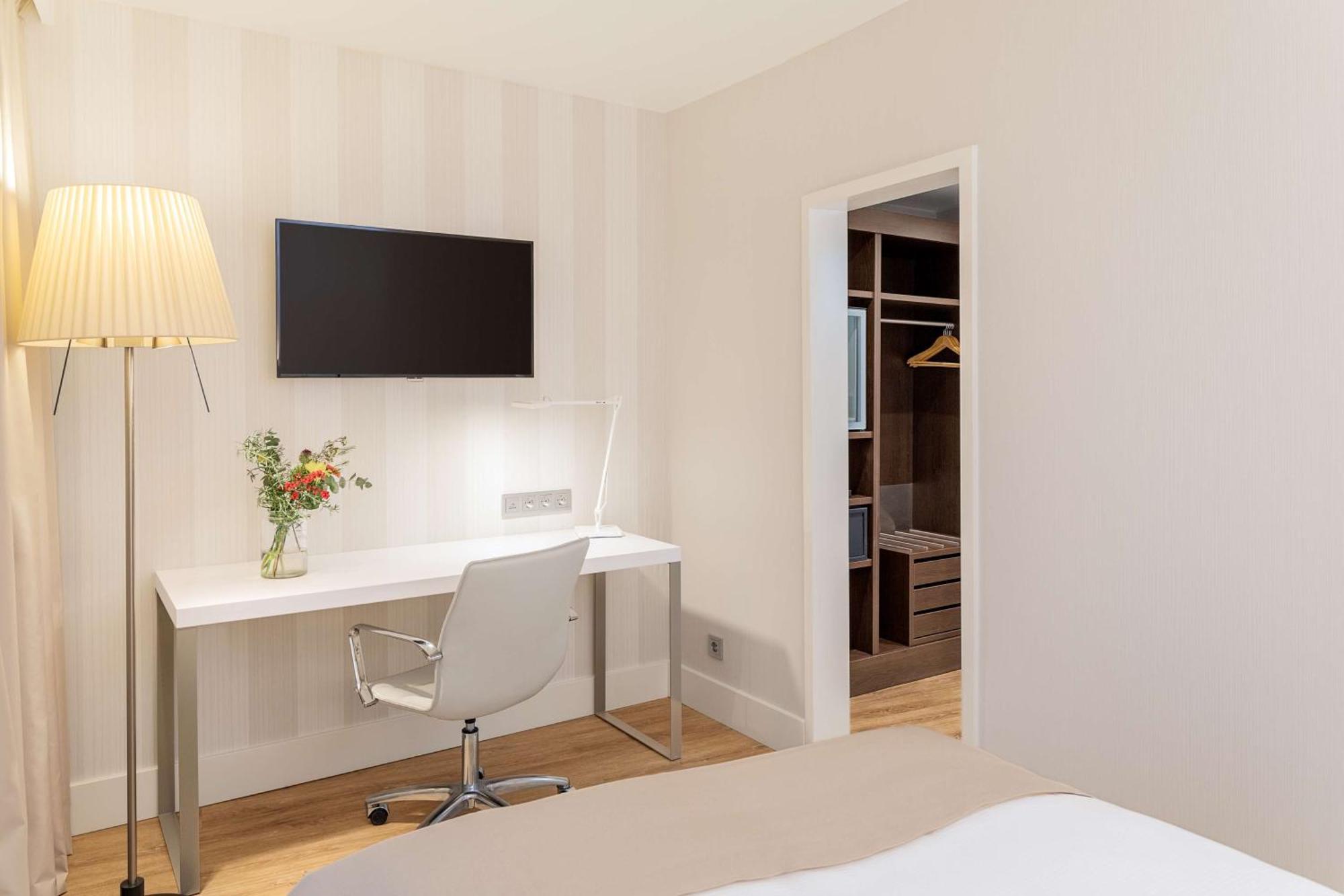 Nh Mitte 4*