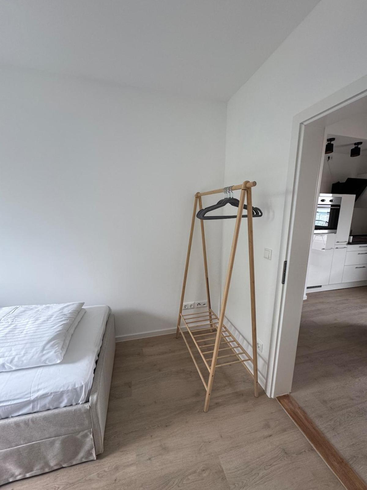 3-zimmer-wohnung In Am Flughafen *