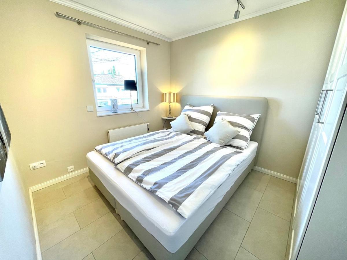 Ausgestattetes Reihenhaus In Zentraler, Ruhiger & Gruener Lage Apartment