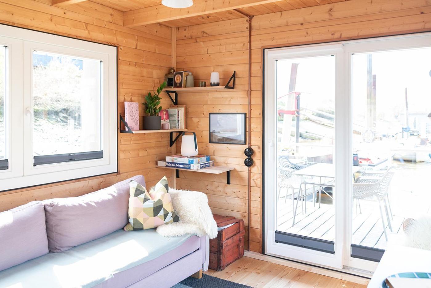 Botel Tolles Tiny-hausboot Marianne Mit Dachterrasse Hamburgo