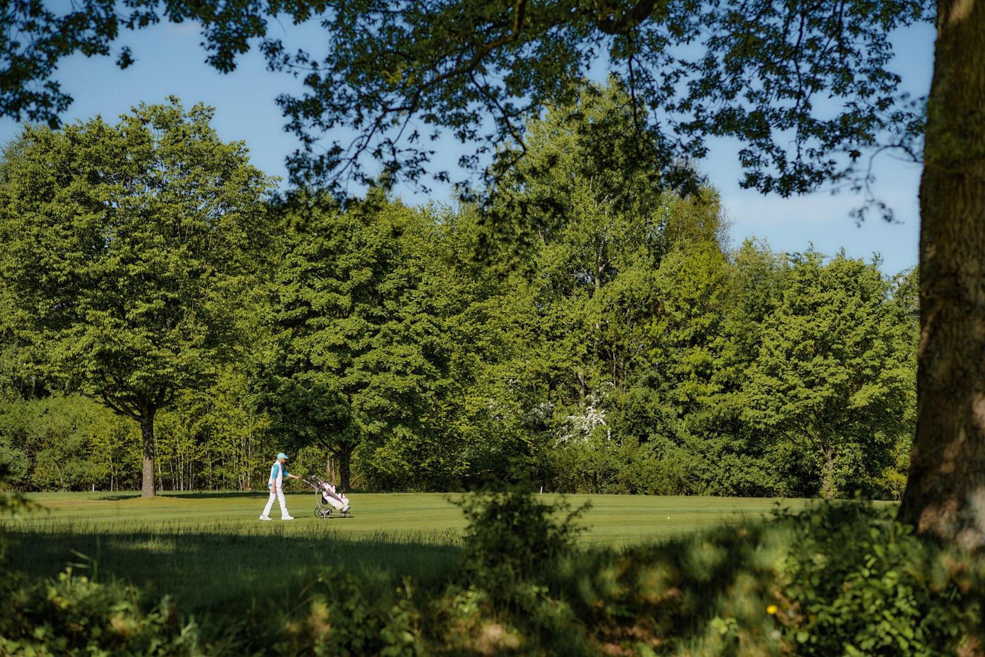 Am Golfclub Treudelberg Aparthotel Hamburgo