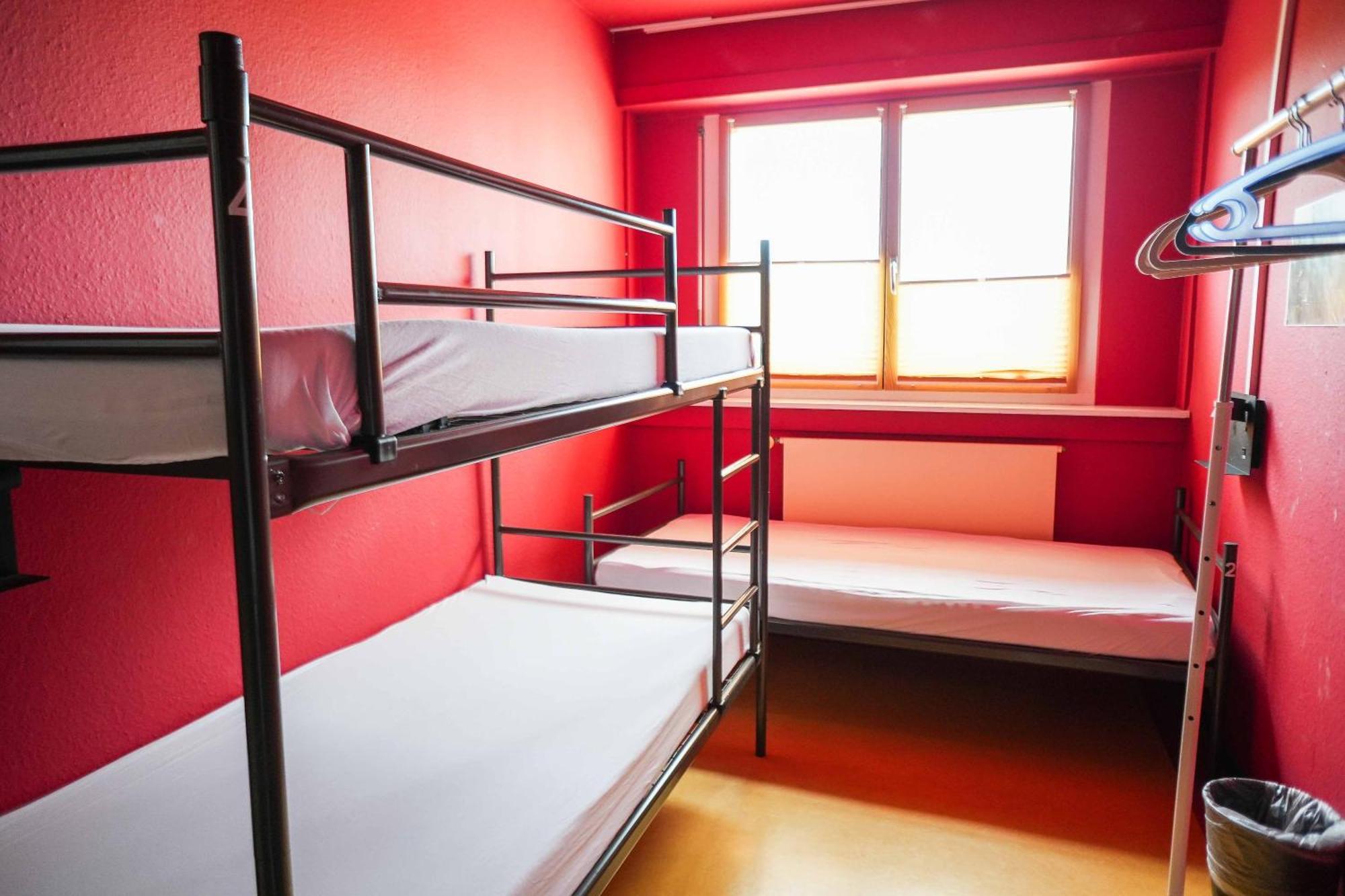 Hotel Bettenburg & *