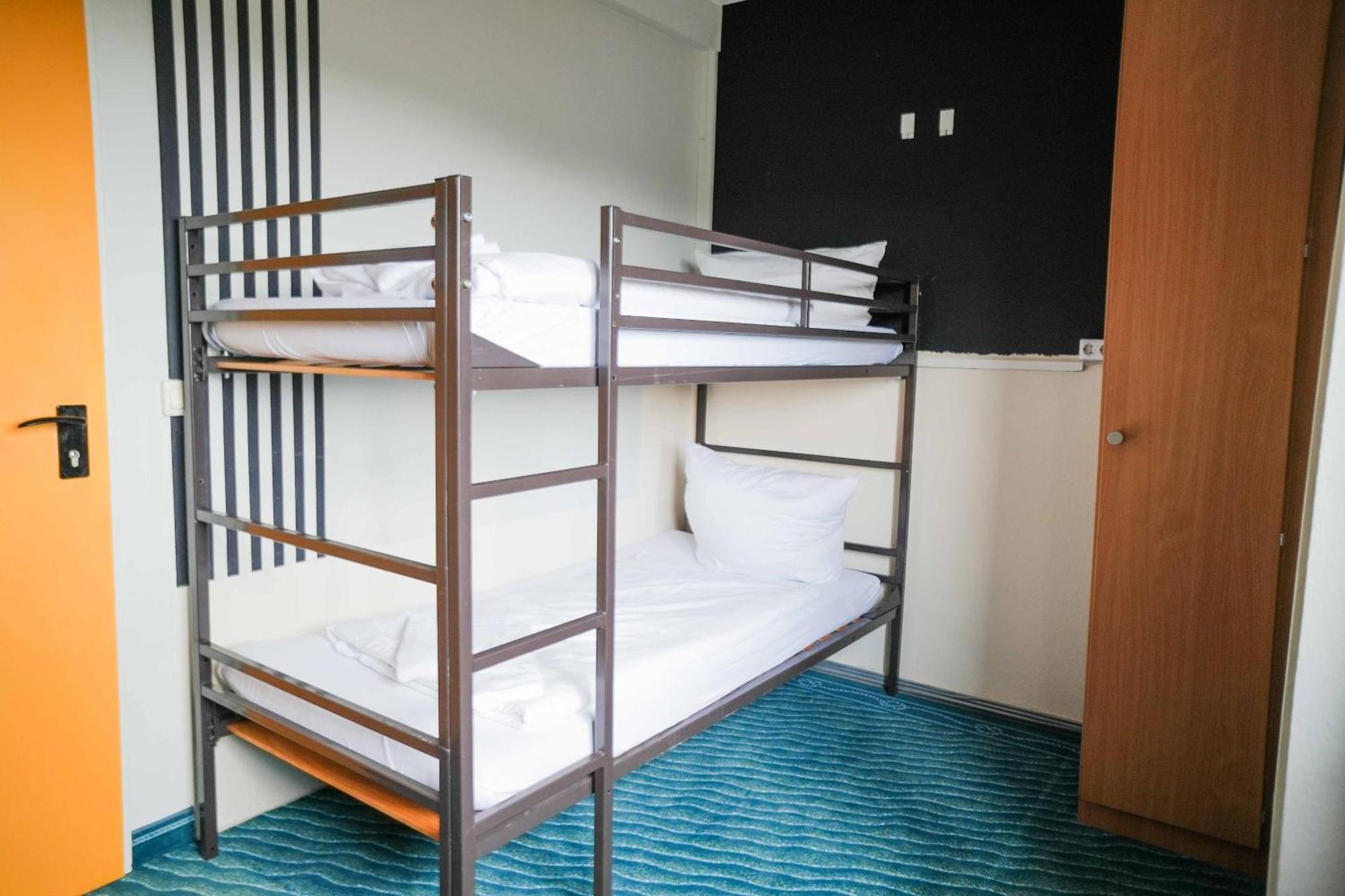 Hotel Bettenburg & *