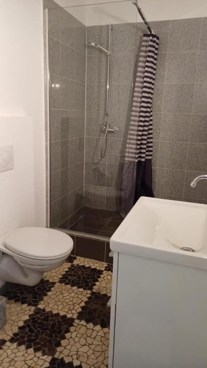 Mehrbett-apartment 2 Citynah, Einfache Ausstattung * Hamburgo