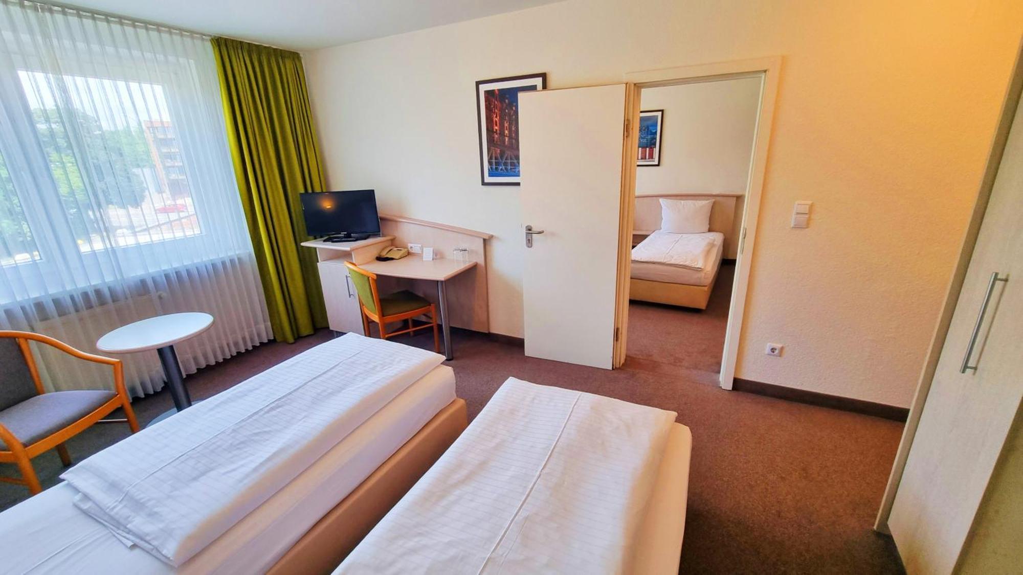 Panorama Hotel 3*