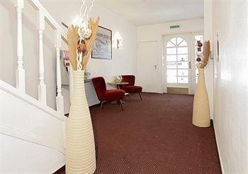 Hotel Condor 3*