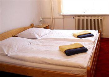 Signature Astoria Hotel 3*