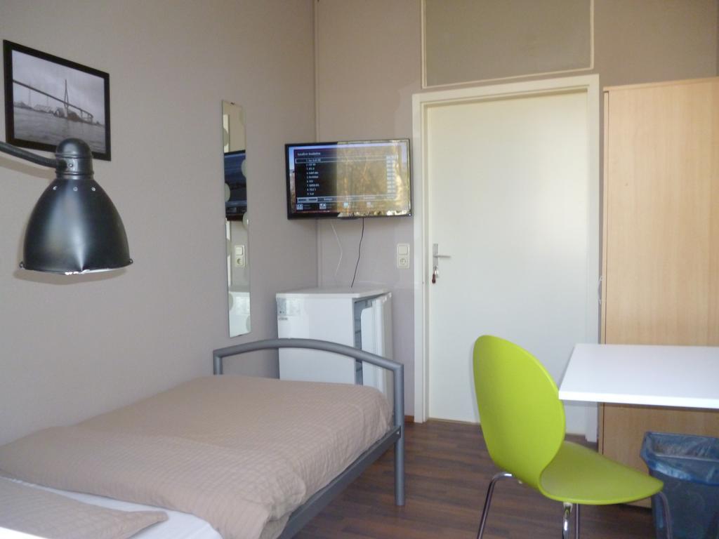 Bergedorf Haus 9 *
