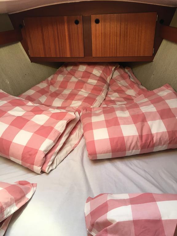 Botel Yacht 