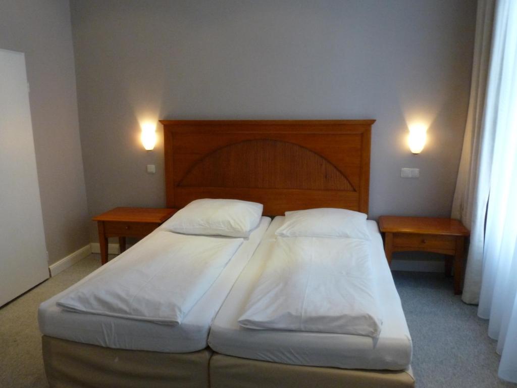 Hotel 66 Hotel 2*