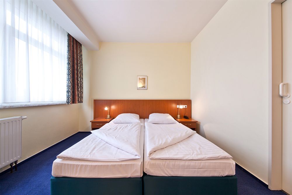 Arcadia Belmondo 4*